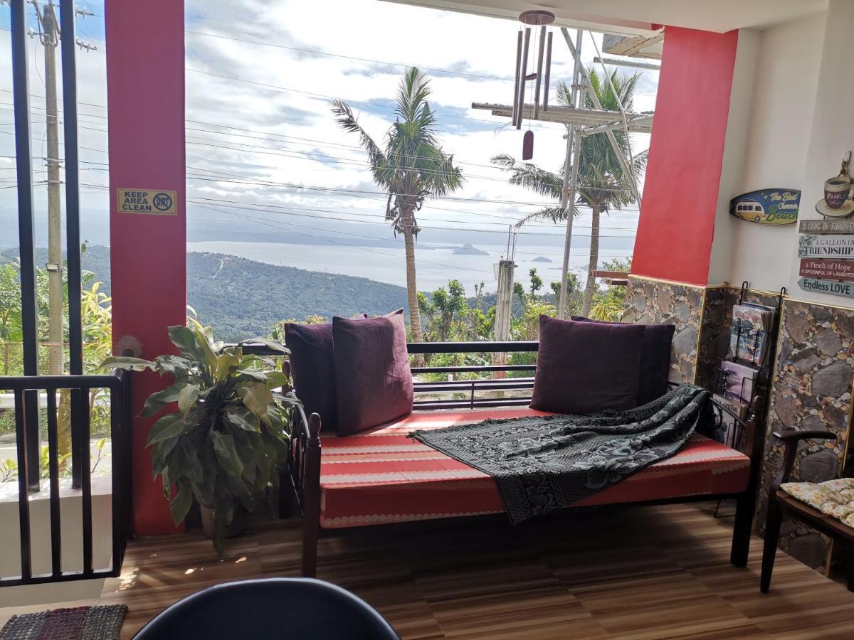 Country Bug Inn Tagaytay City Zewnętrze zdjęcie
